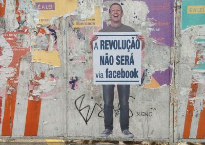 Revolucionários de cartolina (Marc Zuckerberg)